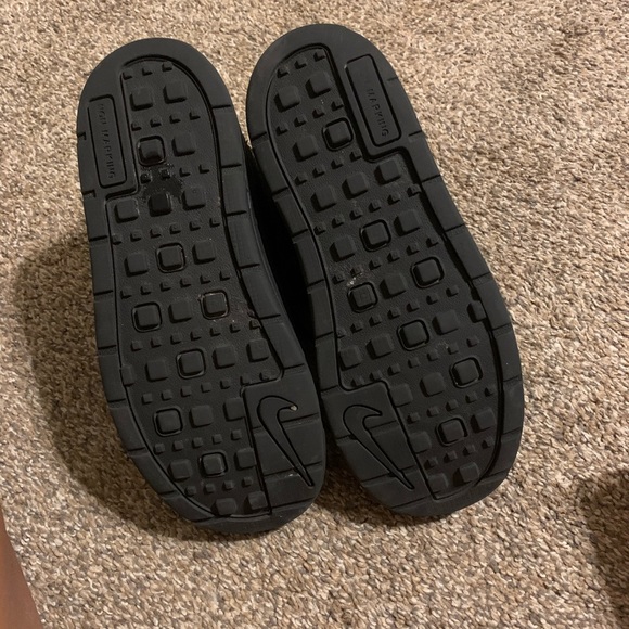 Nike ACG Boots - Picture 4 of 5